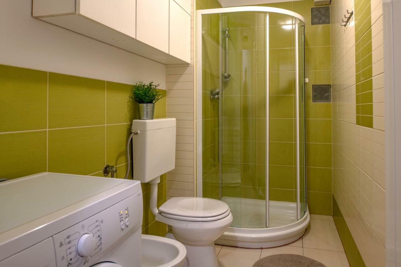 Cute Sunny Apartment Kod1 Ljubljana Eksteriør billede